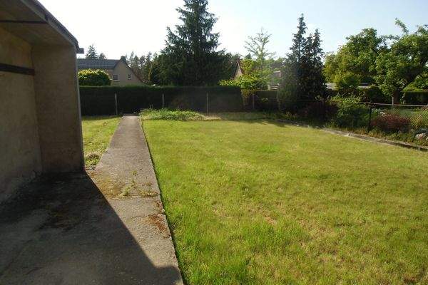 7a Garten hinten.JPG