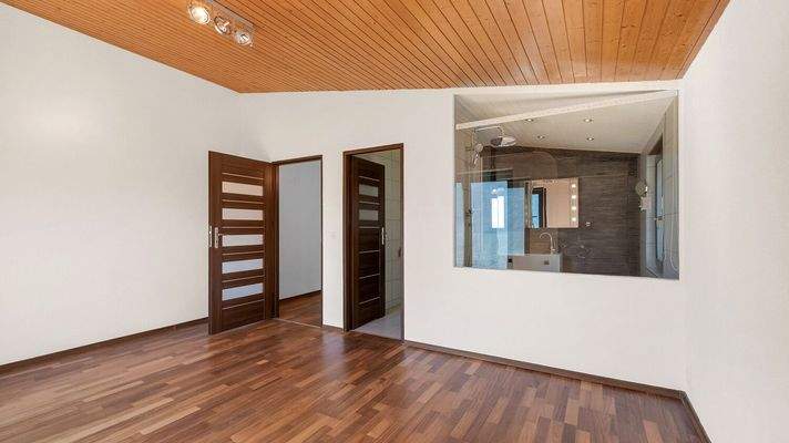 Zimmer 2 im Splitlevel +1