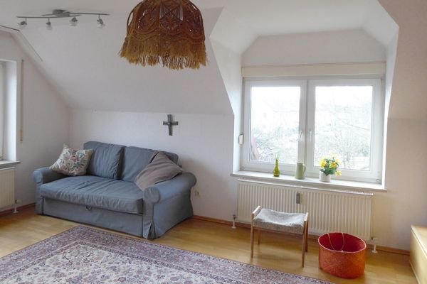 Wohnzimmer im Anbau (OG)
