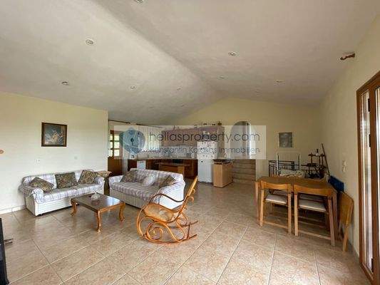 3a630e1dd6354280994e7046aa63b061-original