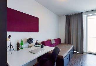 Schlaf- und Arbeitszimmer