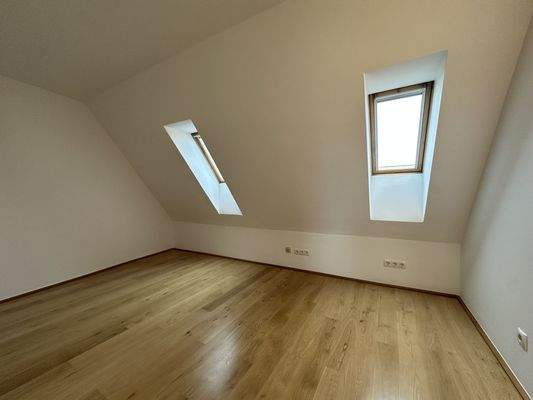 20251211_124906315_iOS