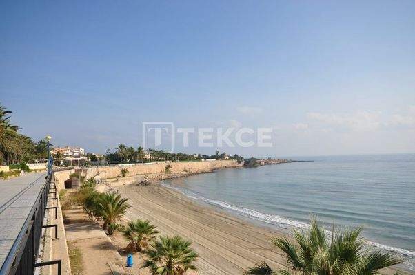 Contemporary Flats with Sea View in Punta Prima Costa Blanca