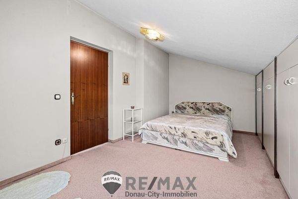 13 EFH 2103 - Schlafbereich 1