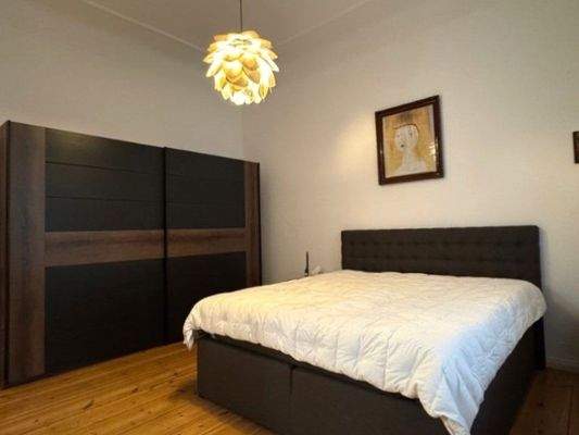 Schlafzimmer 1.2.jpg