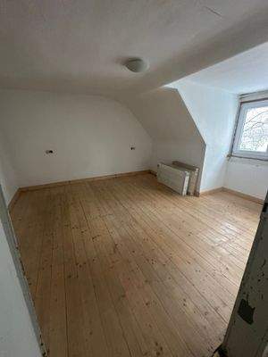 Zimmer 2. im Dachgeschoss