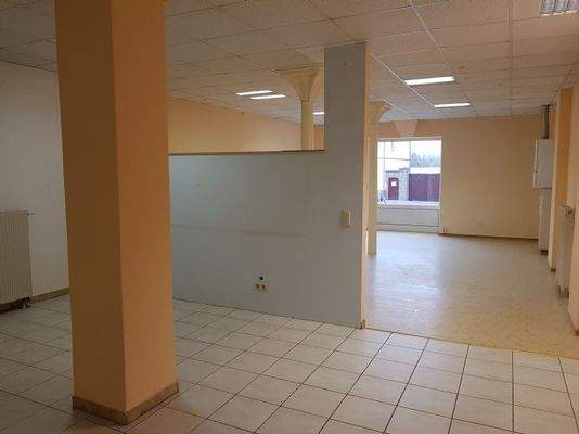 Verkaufsraum hinterer Bereich