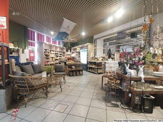 2 Eingangsbereich innen