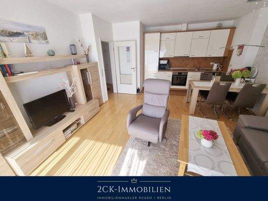 Wohn- Essbereich mit Küche