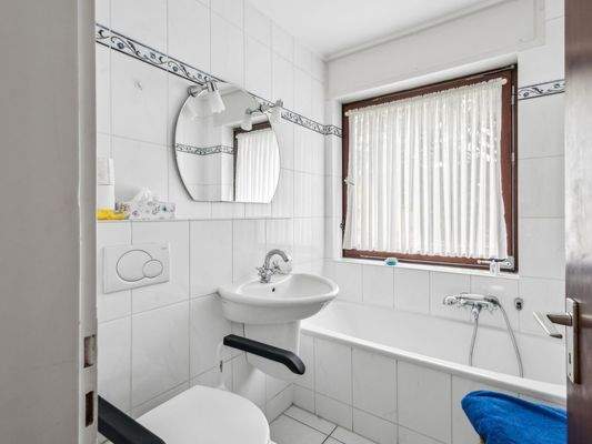 Badezimmer - Erdgeschoss