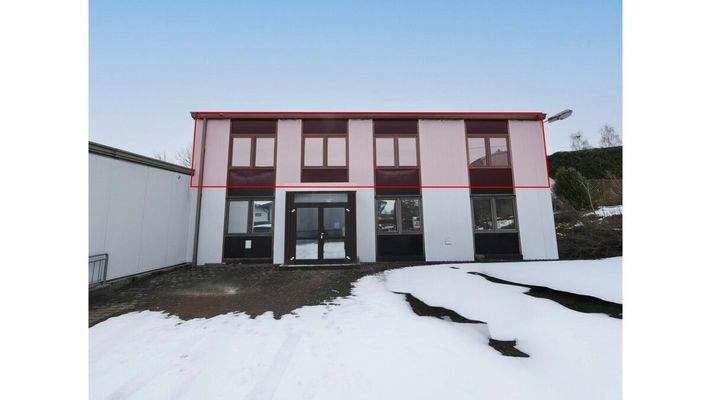 Weitere Räume im Nachbargeäude möglich