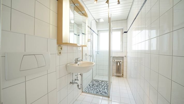 Badezimmer 1