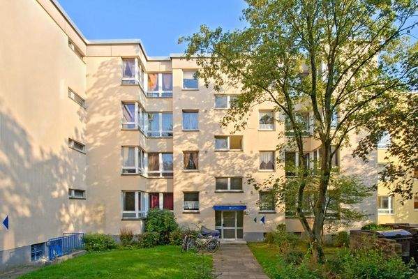 Bertha von Suttnerstr.17