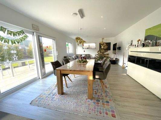 Offener Wohn-Essbereich