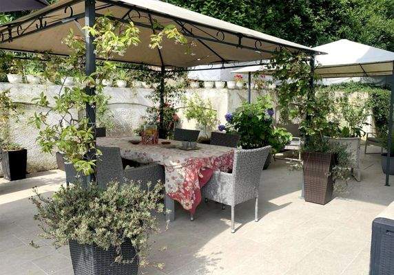 Villa Gardone VI.jpg