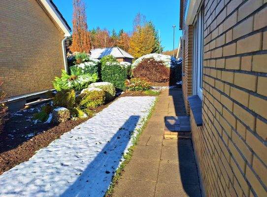 Westseite des Hauses