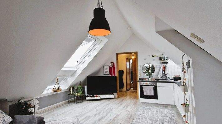 Wohnzimmer mit Blick in den Flur