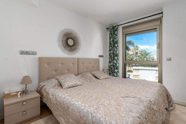 Eines von 2 Schlafzimmern