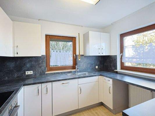 Separate, moderne Küche