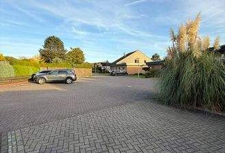 ruhige Insellage.JPG