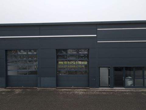 Villingen-Schwenningen Halle, Villingen-Schwenningen Hallenfläche