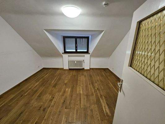 Schlaf - und Wohnzimmer 