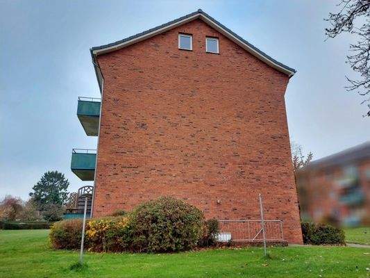 Linksseitige Traufenansicht