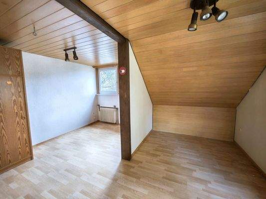 1.OG Zimmer Ansicht 2