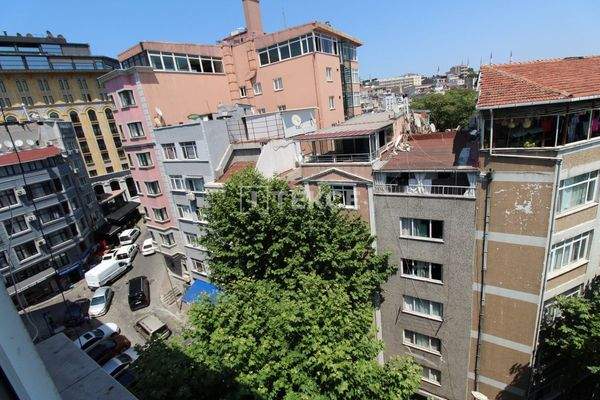 Spacious Property with Sea View in Istanbul Fatih