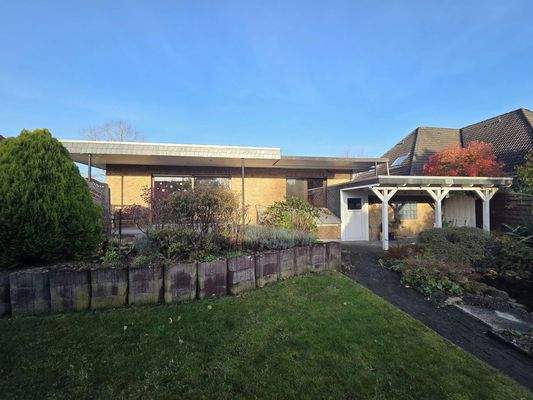 der Blick aus dem Garten