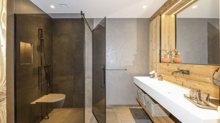 KITZIMMO-Luxuswohnung mit Pool in zentraler Toplage - Immobilien Kitzbühel.