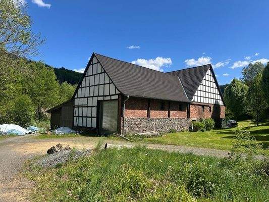 Stallgebäude Bild 2