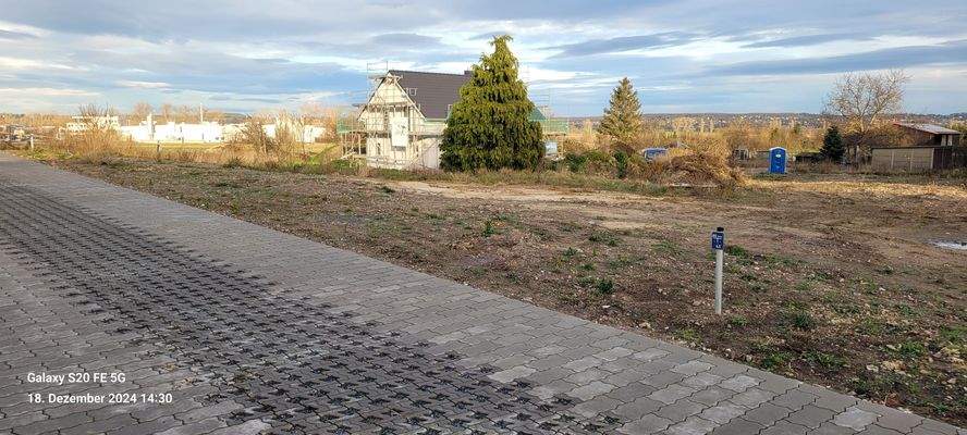 Das erste Haus ist schon bald fertig.