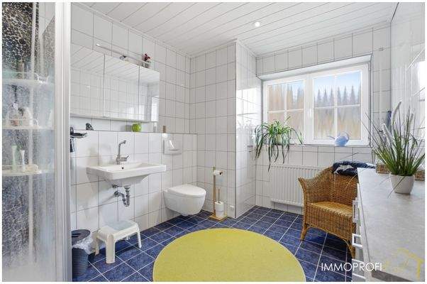 15. Badezimmer DG.jpg