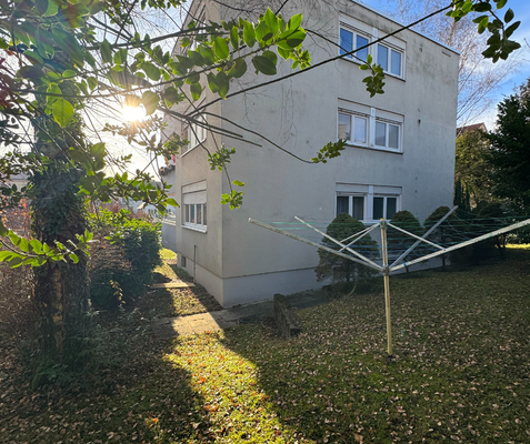 Mehrfamilienhaus (2)