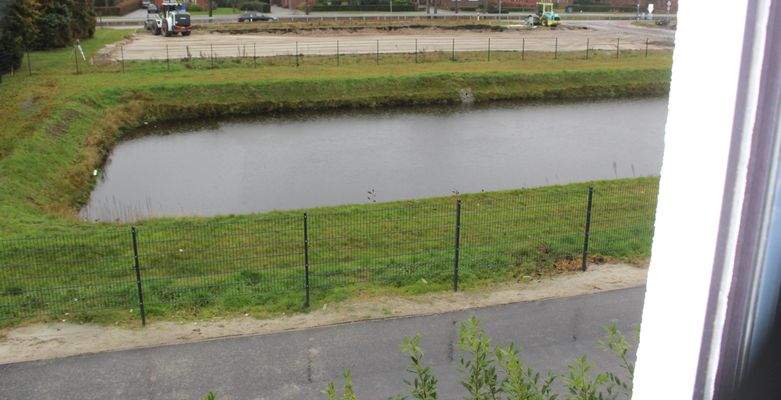 Blick auf Rückhaltebecken ..OG