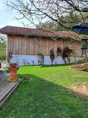 Große Garage