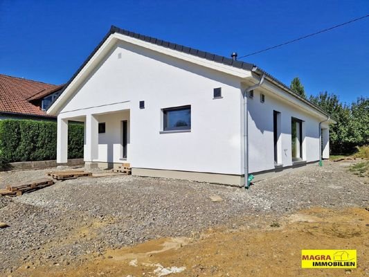 Dunningen-Seedorf / Einfamilienhaus mit Garage