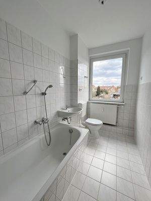 Badezimmer nach Renovierung 