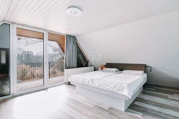 Schalfzimmer mit Loggia