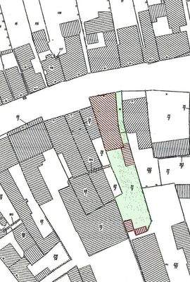 Grundstück mit Gebäude