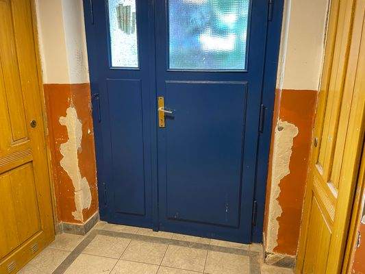 Hauseingang/Hintereingang