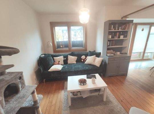 Wohn- /Esszimmer mit offener Küche Bild 8