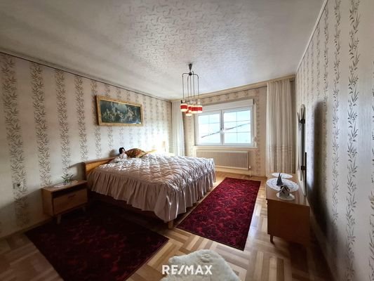 3. Schlafzimmer