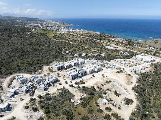 Apartment for Sale in a Seaside Complex in Tatlısu Gazimağusa