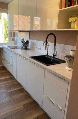 Installiertes Wassersystem GroheRED in der Küche.jpg