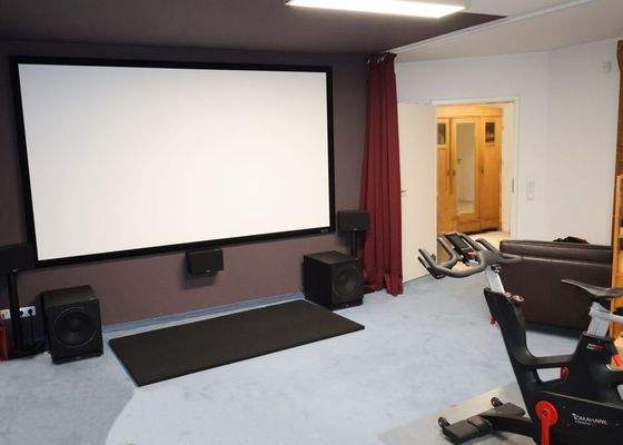 Home-Cine-Center (UG)