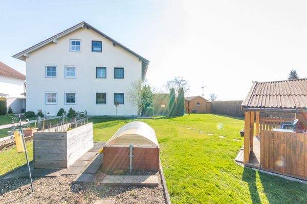 Weitläufiger Garten