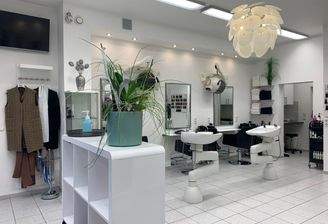 Ladenlokal - Friseursalon
