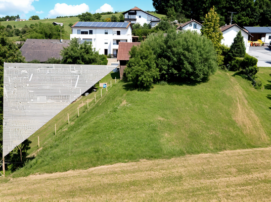 Grundstück, Westansicht, Luft.png